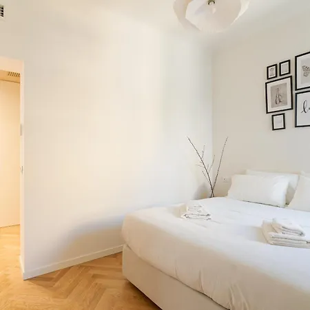 Porta Venezia - Castaldi - Repubblica Trilocale Di Lusso Apartmán *