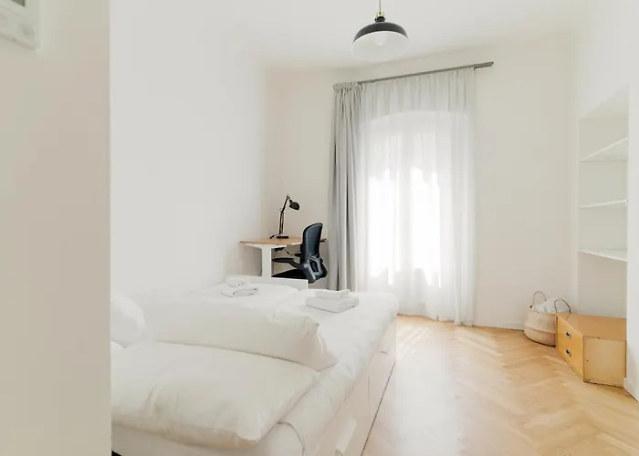 Porta Venezia - Castaldi - Repubblica Trilocale Di Lusso Apartment *