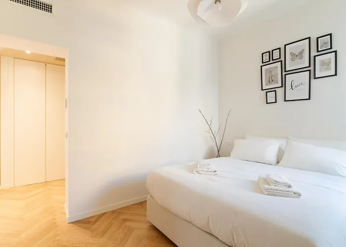 Porta Venezia - Castaldi - Repubblica Trilocale Di Lusso Apartment *